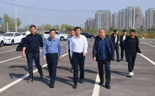 中铁特货物流股份有限公司董事长于永利一行赴下塘铁路专用线调研建设运营工作